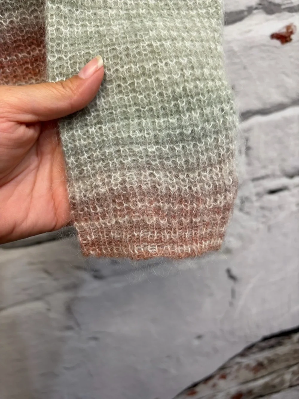 ELSAMANDA ALPACA MOHAIR WOOL LOOSE KNIT PULLOVER SWEATER SUNRISE OMBRÉ COLORS - Picture 5 of 7